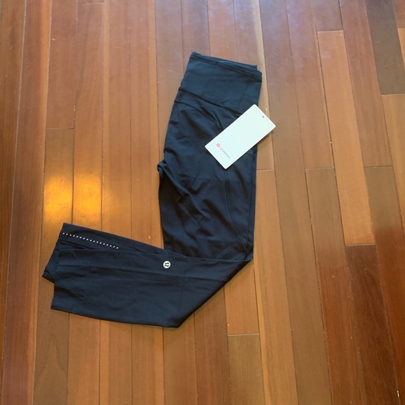 lululemon athletica Pants - NWT Lululemon Fast and Free High-Rise Crop 23"